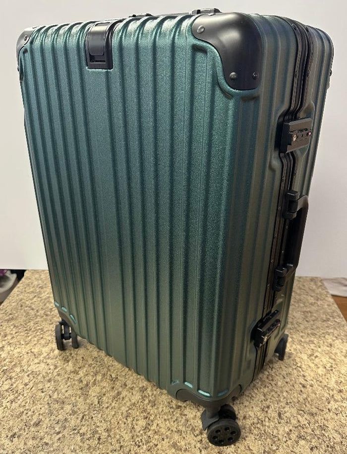 Netpack 26" Hardside Zipperless Locking Medium Check-In Luggage PC26