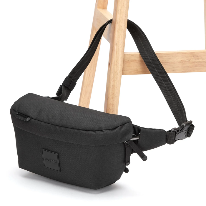 Pacsafe® Go Anti-Theft Sling Pack 35100