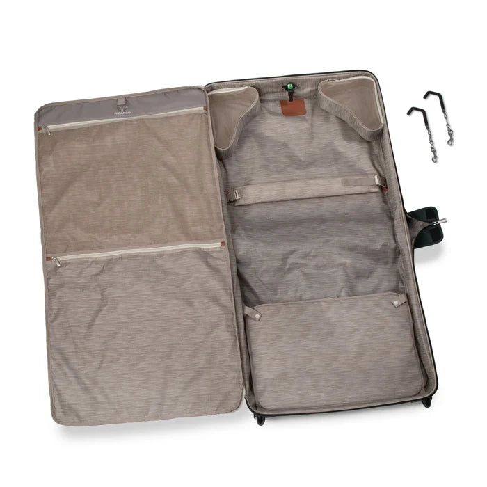 Ricardo Montecito 3.0 Softside Rolling Garment Bag 165-44-029 Graphite