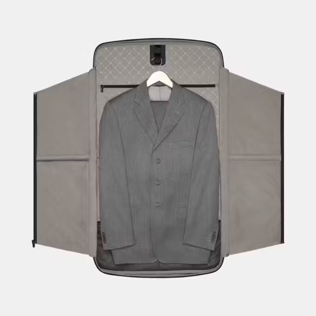 Victorinox Werks Traveler 7.0 Garment Bag 653654 Black